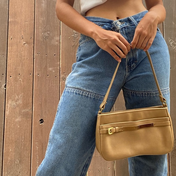 Beige shoulder purse/ baguette bag - Picture 1 of 3
